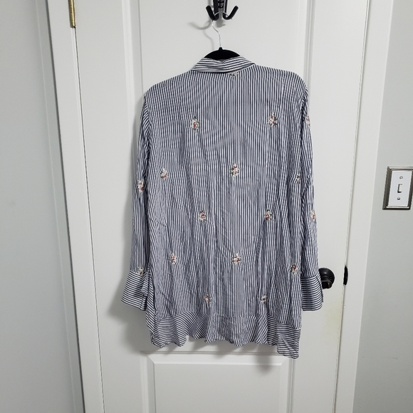 ZARA Striped Embroidered Floral Button Up Shirt Blouse - Picture 4 of 8